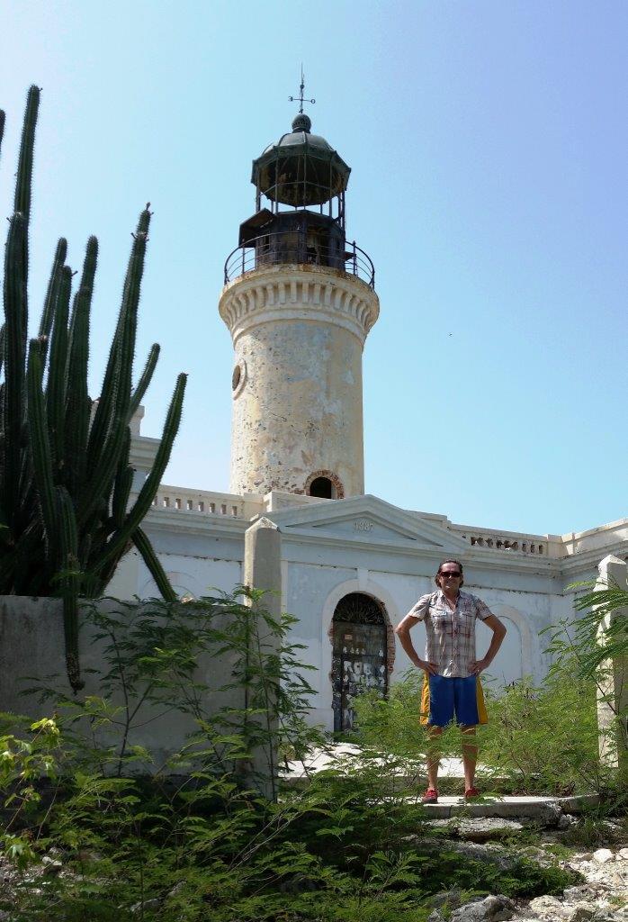 The Caja de Muertos lighthouse was built in 1887, and still functions with modern technology.