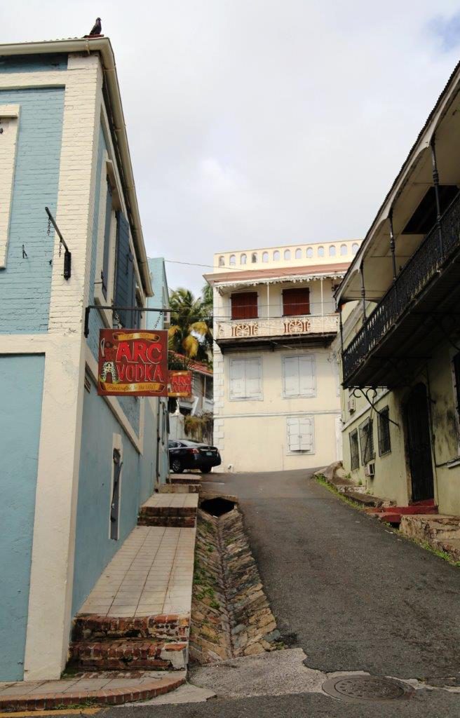 Charlotte Amalie exploration (13)